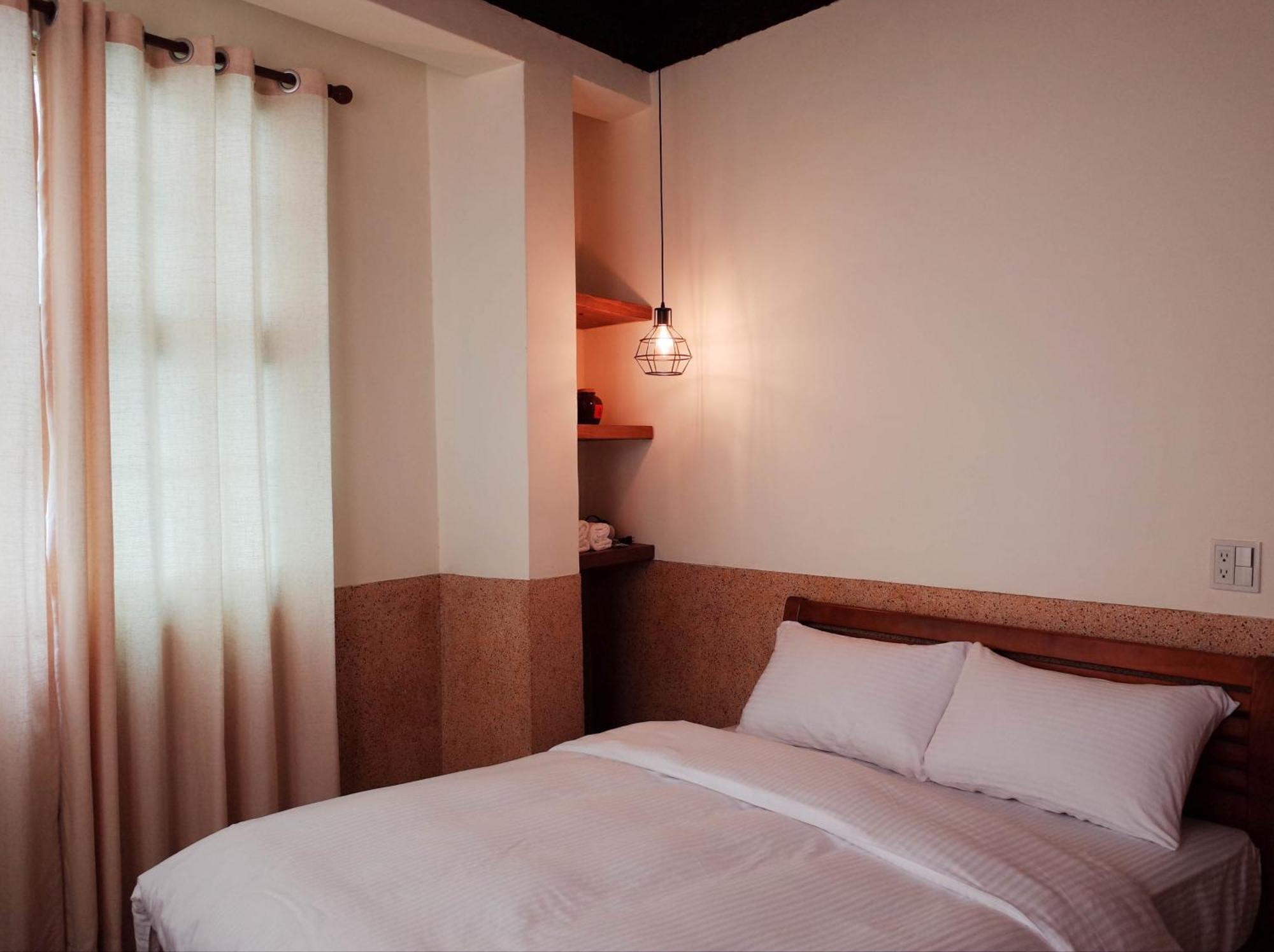 Neat Hostel Тайнань Номер фото