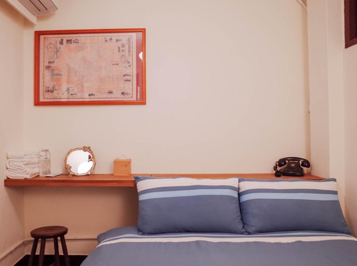 Neat Hostel Тайнань Номер фото